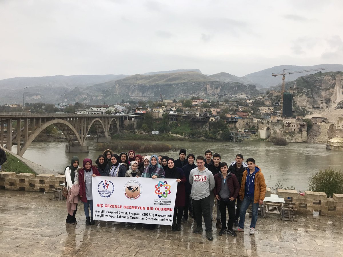geziprojesi's tweet photo. Hoşbulduk. #GençlikProjeleriDestekProgramı  #HayataKatıl #batman #hasankeyf #hısnıkeyfa #kayaşehri https://t.co/kbH4vqF44b