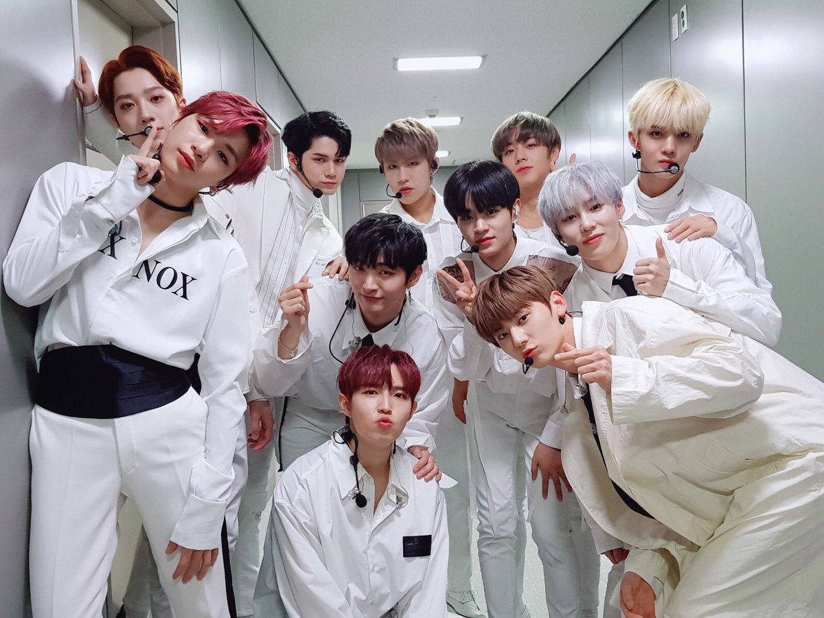 WannaOne_twt's tweet photo. [#워너원데이] 워너블의 마음을 한가득 따뜻하게 만들어준 오늘 더쇼 잘 보셨나요? 워너원은 워너블이 안겨준 선물 덕에 핫팩이 따로 필요 없을 정도에요(˃̶᷄‧̫ ˂̶᷅๑ ) 오늘 너무 고맙고 우리 내일 또 봐요💕
#SpringBreeze1stWin https://t.co/iFIbbklYaJ