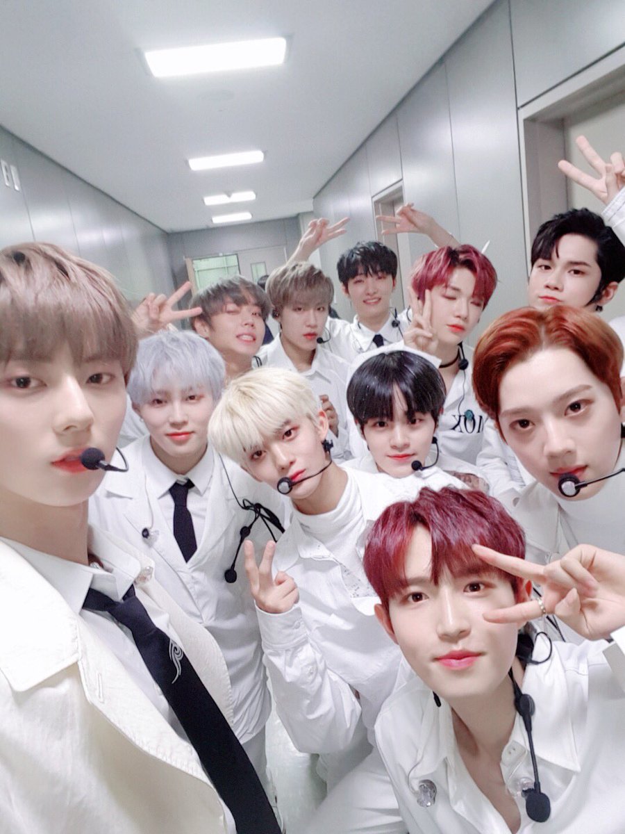 WannaOne_twt tweet picture