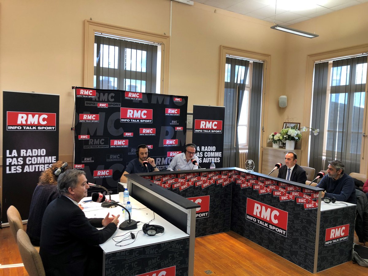 C'est parti ! 
Emission spéciale en direct de la mairie <a href="/VilledeMornant/">Ville de Mornant</a> lauréate de la catégorie "Ville Sociale" au concours du "Grand Prix des Maires" #RMC 🏆💪🇫🇷 
#RadioBrunet
<a href="/GMF_assurances/">GMF</a> @ConseillerGMF