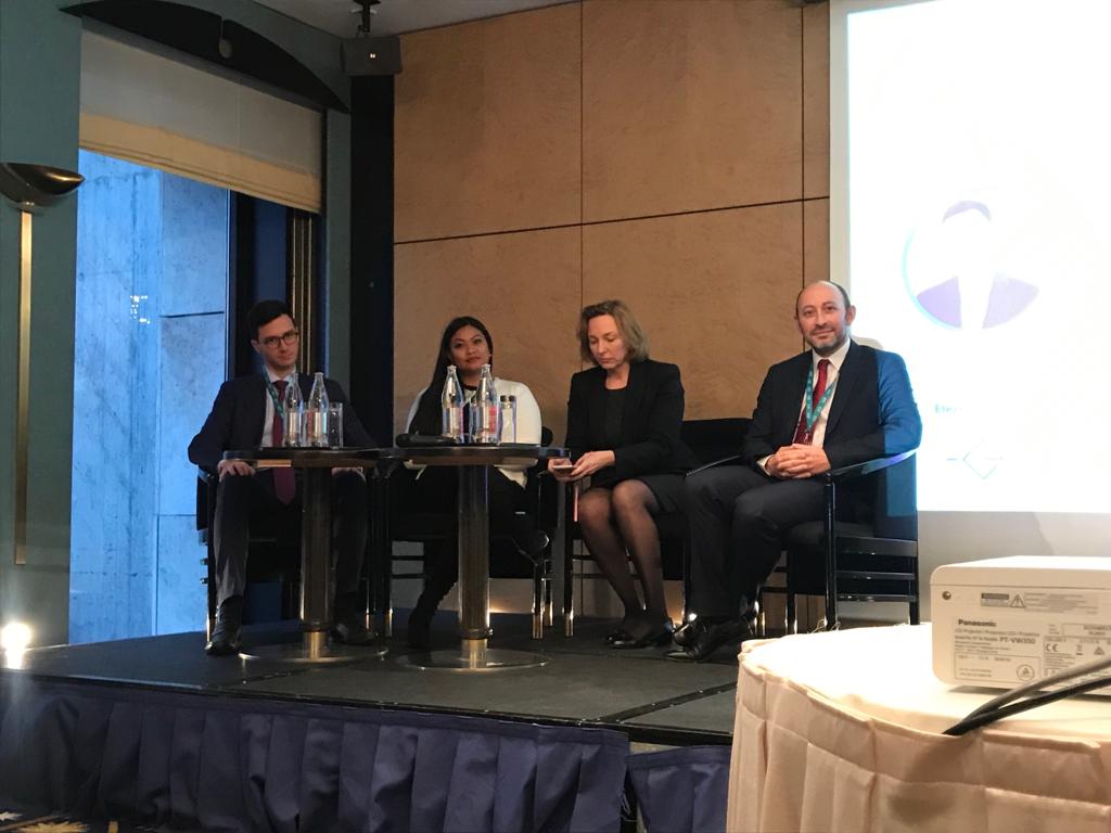 B3Chain's tweet photo. A huge thanks goes to our great panelists who helped us discovering how #blockchain #investments are moving forward @AndreaBonac @eternacapital @Marochini1975 @SocieteGenerale @vnx_io @moniquebachner @letz_block https://t.co/dC0GAG3TvS