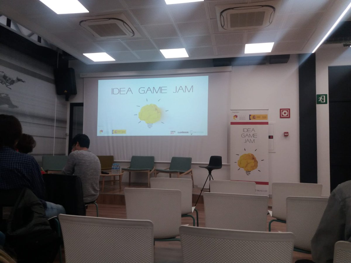 D314Videojocs's tweet photo. Porque lo importante es participar y afrontar retos para crecer y aprender. Enhorabuena a #GAMEDEVISLAND y a todos los organizadores y participantes de la #IdeaGameJam y en especial a nuestros alumnos del ciclo #videojuegos que han aceptado el reto https://t.co/RuGs7FVrcg