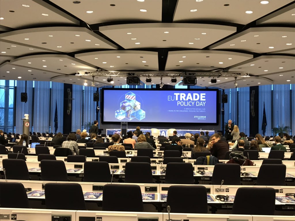 GenevaShapers's tweet photo. Extremely excited to be at the #EUTradePolicyDay at the @EU_Commission in Brussels today! Tomorrow the @GlobalShapers Community will moderate one session on #trade, #youth and #technology. Stay tuned and follow our social media channels!

@Trade_EU @wef 

#EUtrade #ShapingEUTrade https://t.co/9dzjwIbPCE