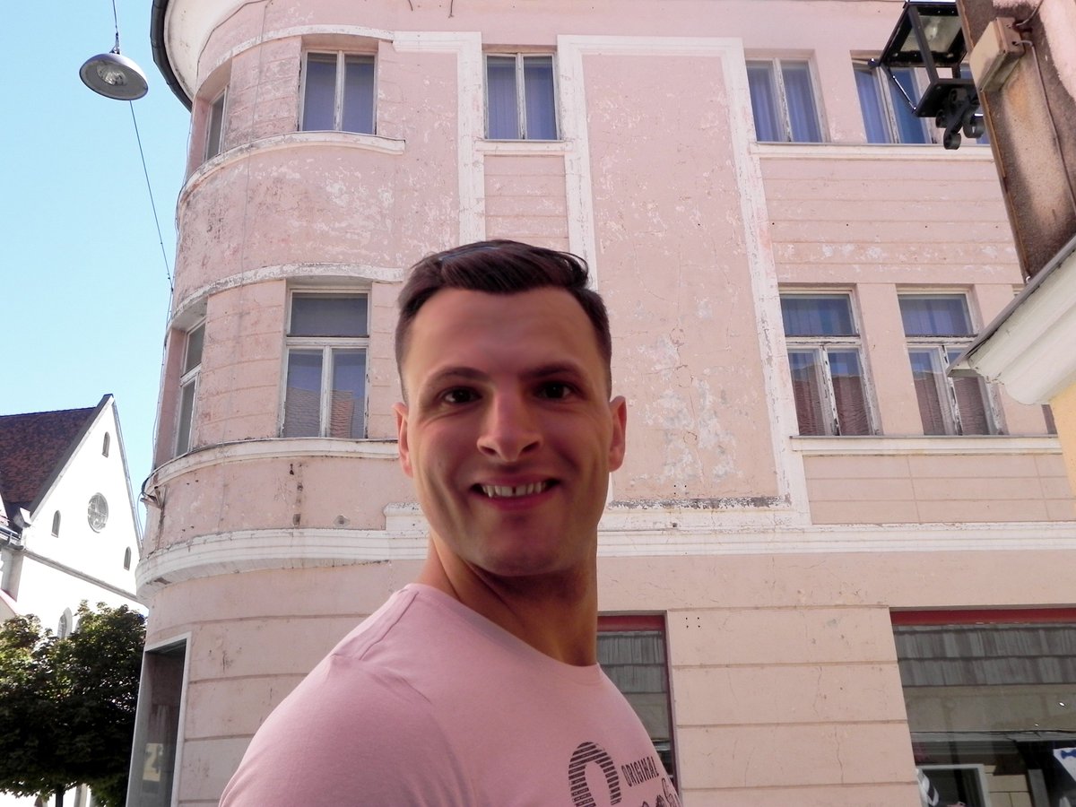 Matej Dezelak tweet media