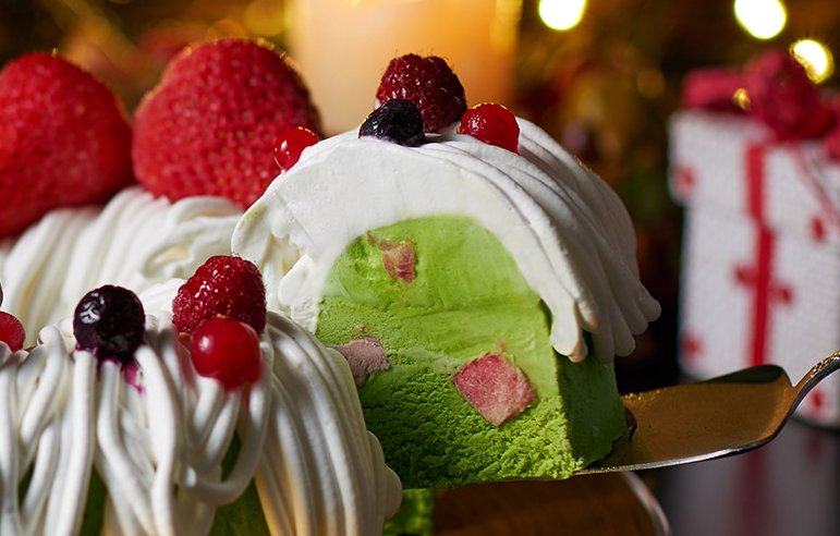 抹茶スイーツで大人気の伊藤久右衛門から、抹茶のクリスマスケーキが新発売されました！詳細は⇒毎年大人気のため、売り切れ必至の商品です。 