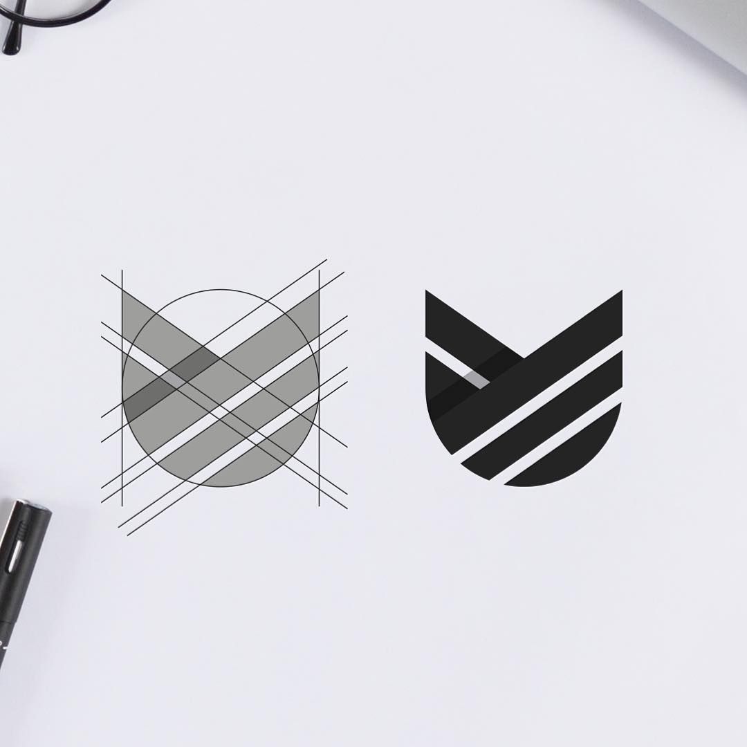 logomakers_hq's tweet photo. Rate this design out of 10. Follow @logomakers_hq for more
.
Follow @logomakers_hq for more
.
Follow @logomakers_hq for more
.
Design by @bami.design
#startup #logo #symbol #icon #freelance #logodesignerng #branding #designer #hire #dribbble #behance #instagram #ayoobami #accra https://t.co/HKVxDZYywA
