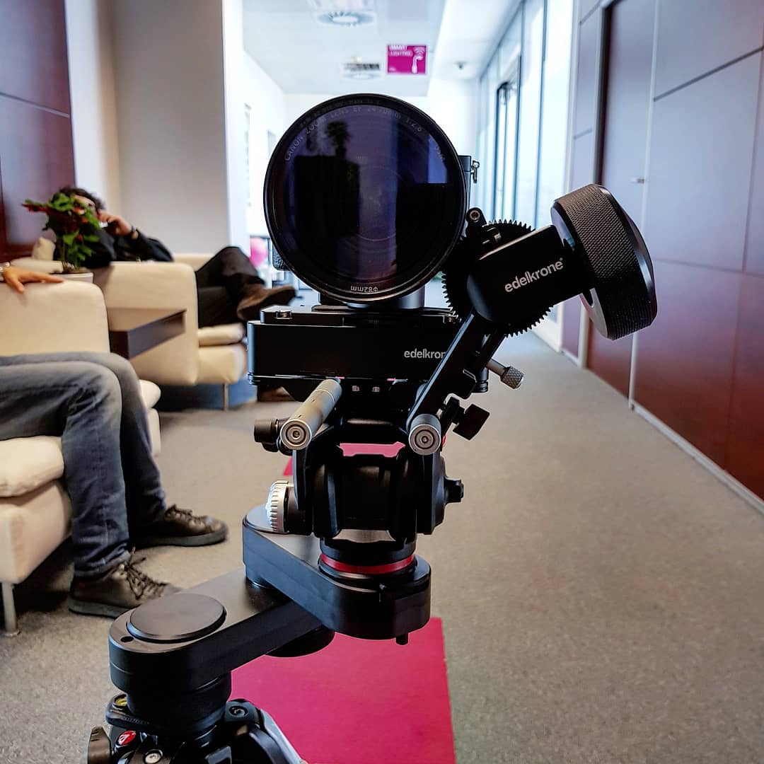edelkrone's tweet photo. #edelkrone around the world π (via Ula Ula Usina Produccion ) Learn more about #WING & #PocketRIG 2 & #FocusONE at β‘οΈ https://t.co/Ag303oOxU1 https://t.co/IPM2aUmhUt