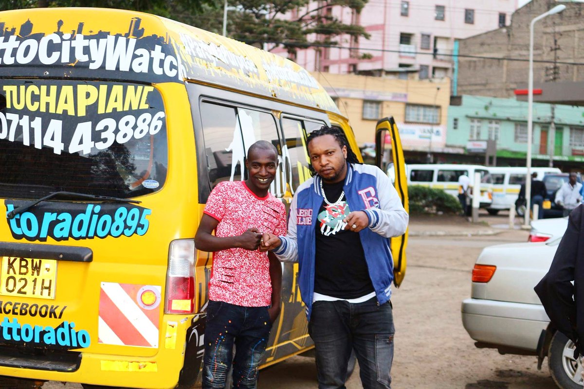 GhettoRadio895's tweet photo. Gotea mbogi yako na the iron bird crew @DjBlingGhetto &amp; @ABonokoDeh on #Goteana till 7pm https://t.co/pKT4mxozBK