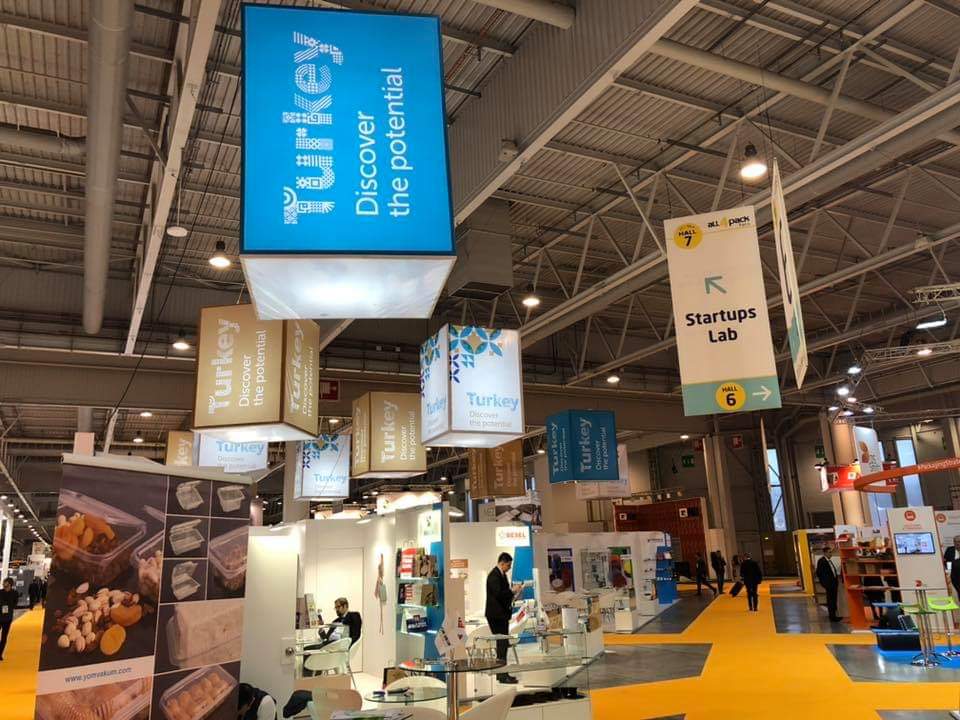 Esta semana estamos en París en la feria del embalaje. Una oportunidad de estar al día de las últimas novedades en el sector y de entablar relaciones con clientes y proveedores. ¡No nos la podiamos perder! <a href="/ALL4PACK/">ALLFORPACK EMBALLAGE PARIS</a>