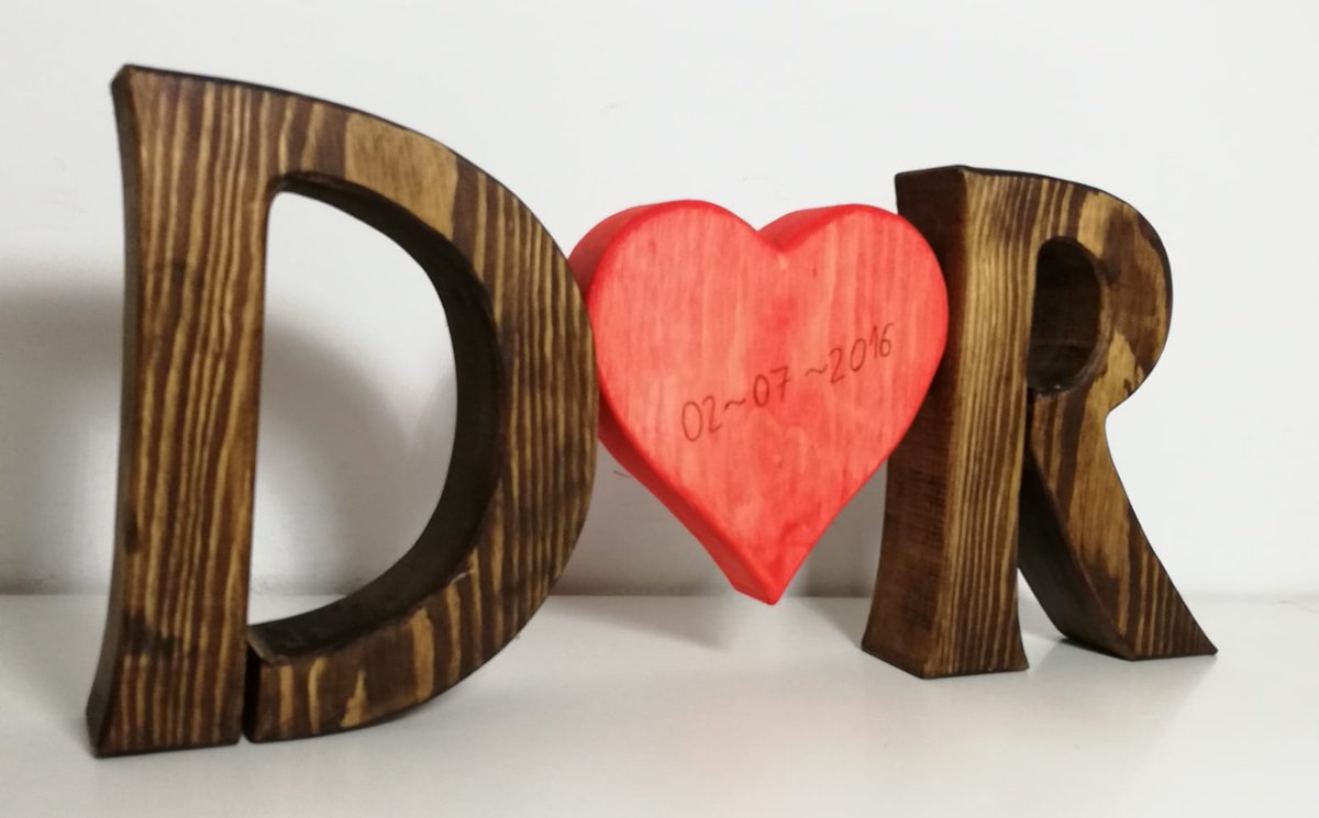 #FelizMartes
Regala algo diferente. Letras hechas a mano
#artesaniamadera #handmade #regalos
#artisanalwood #comerciojusto