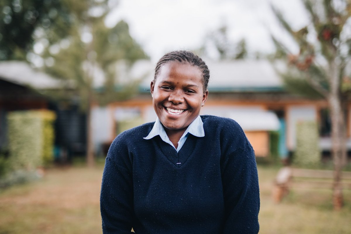 NeemaProject's tweet image. “I am thankful that I have been able to stay in a safe place. I am strong and learning a skill. I believe that one day I will help my family by providing food and building a family home.” - Debbie, 1st yr student #GrowWithNeema #GivingTuesday #NeemaProject ow.ly/mr6o30mLzDI