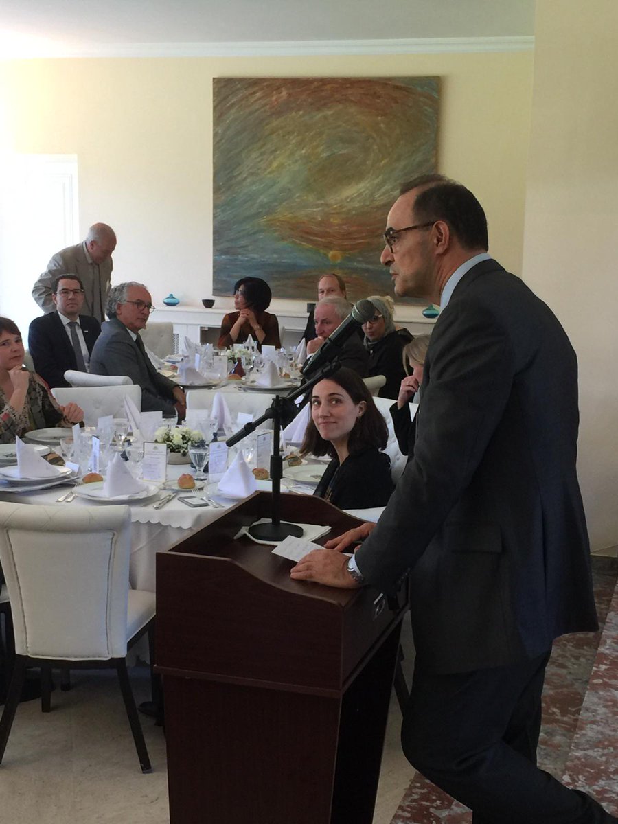 Awex_Afrique's tweet photo. @AWEX_Belgium Power Lunch: La Belgique: Leader dans le diagnostique et le traitement du cancer #BEmissionMAR #AWEX2018 https://t.co/WzRE6z7dn2