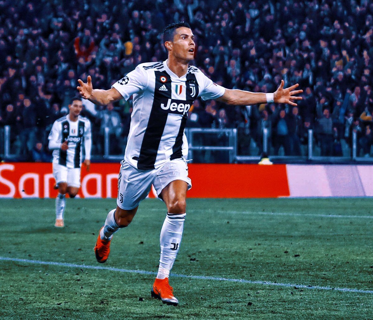Cristiano Ronaldo so far for Juventus:

- 16 games
- 10 goals
- 5 assists
- 10 Man of the match awards
- Fastest player in Juventus history to score 10 goals in his debut season

💪