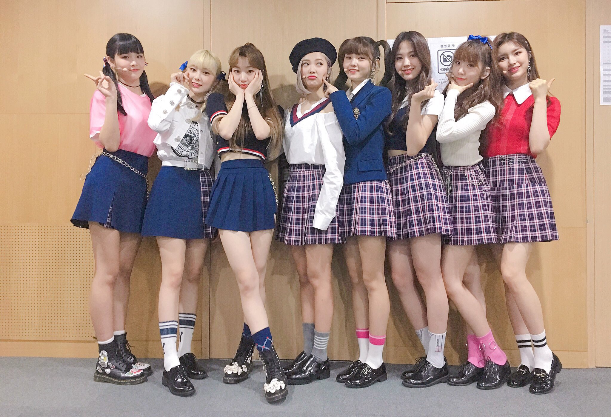 DtAo6mTV4AAyjw6?format=jpg&name=large