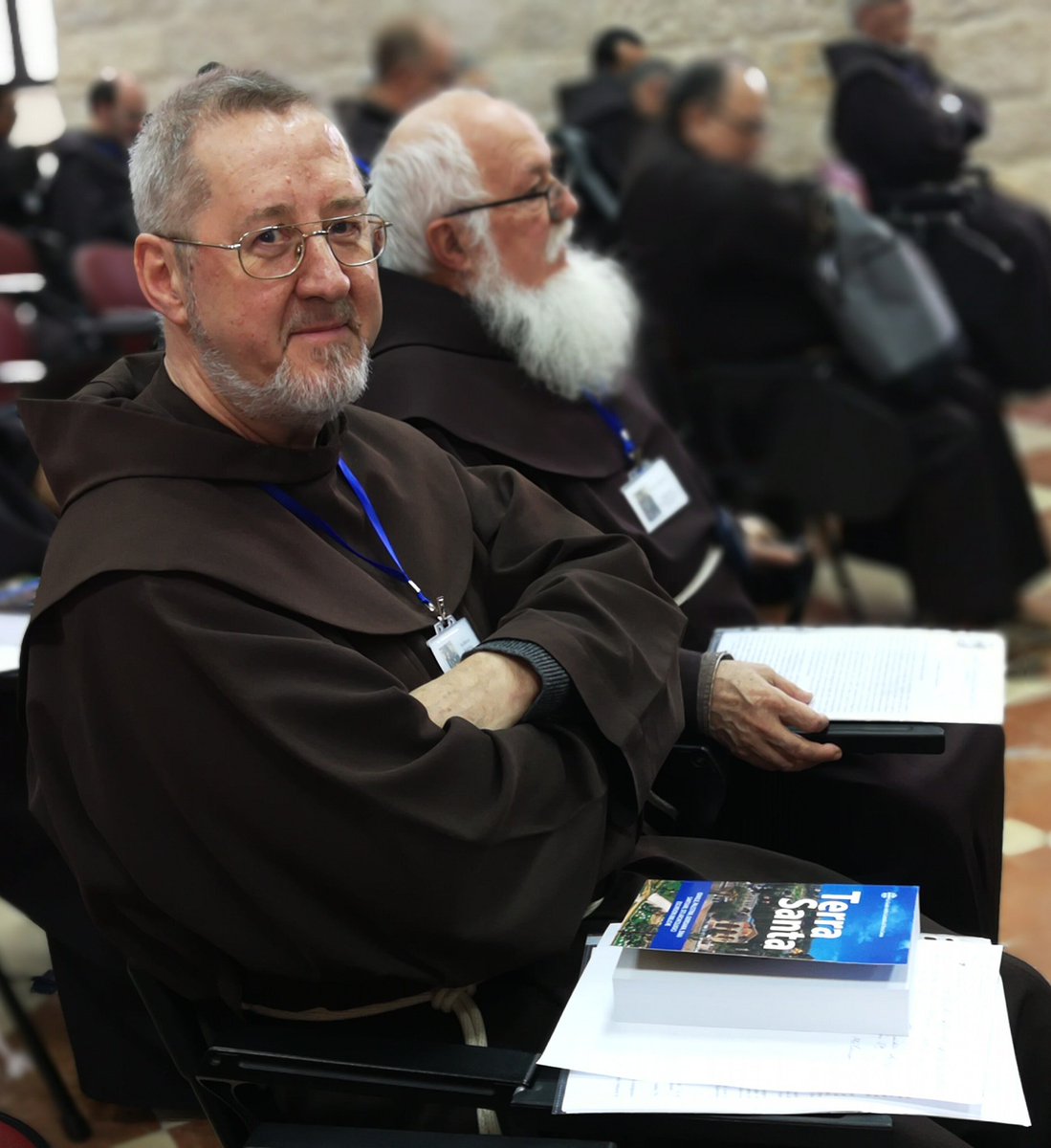 terrasantacmc's tweet photo. #IV #Congress #commissaries of #HolyLand
Presentation of Fr. Gregor of the #bookguide of the Holy Land https://t.co/5ShQmAf64U