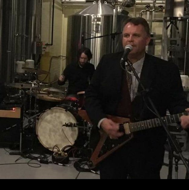 BreenDoug's tweet photo. Hey all! As many of you are aware, I've been in a band for many years.  We play this Saturday night in Rockwood, Ontario - at 'Chomping' at the Bit'. Show starts at 9:00. Come one, come all. https://t.co/dVXMsdiMfL
