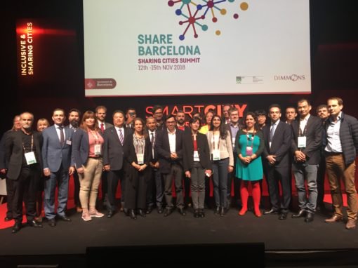 LabGov's tweet image. The Sharing City Summit #sharebcn2018 at the #SCEWC18 in Barcelona brought to the signing of the Sharing City Declaration: a first step to manage the expansion of the #sharingeconomy and build more just and inclusive cities labgov.city/thecommonspost… @chrisiaio