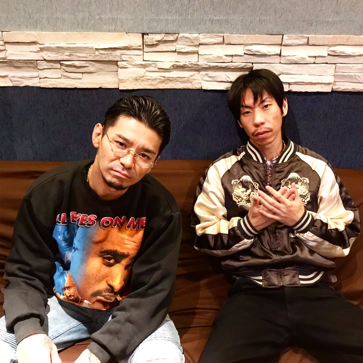 𝔰𝔦𝔪𝔬𝔫 𝔧𝔞𝔭 人の表面的な部分だけを見て批判すんじゃなくて もっと自分のやるべき事に集中して もっと自分の人生を楽しもう それ見たみんなも楽しくなったり楽しみが増えたら最高だ もちろん簡単な事じゃないけどね 写真はオフカルマと