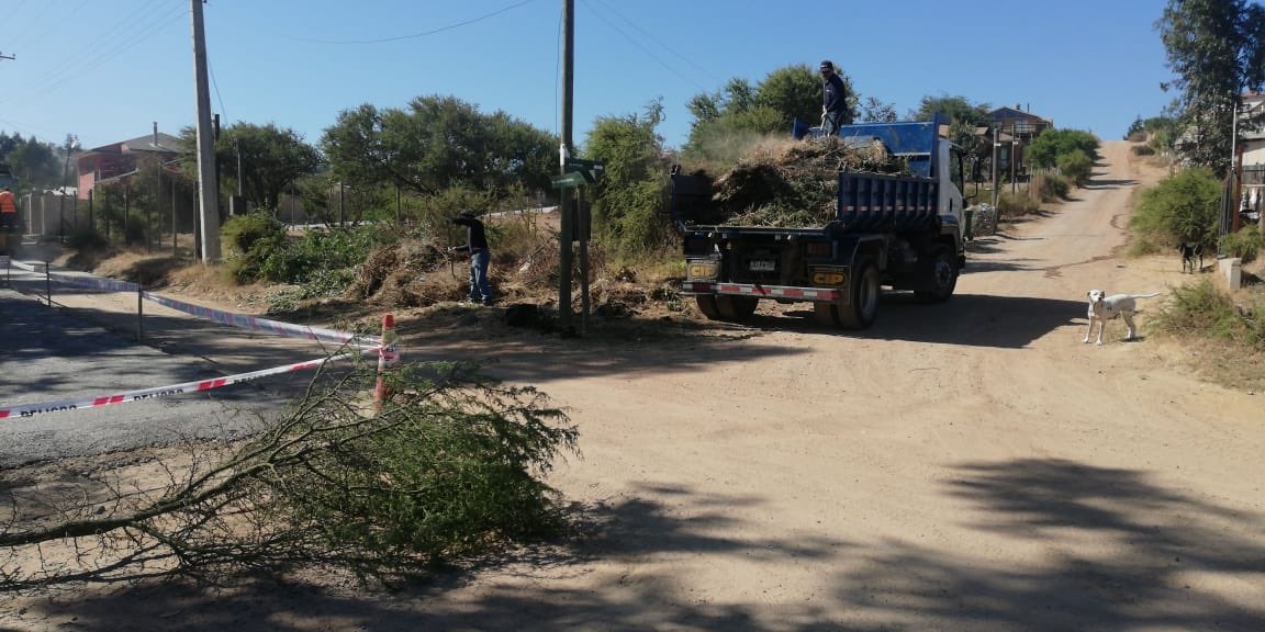 municoncon tweet media