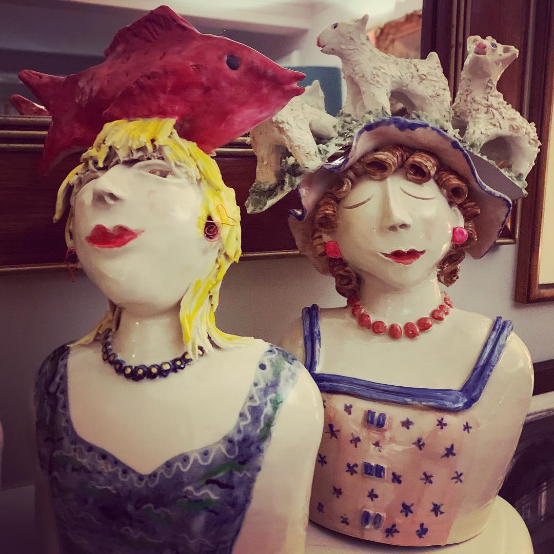 VilladiGeggiano's tweet image. Stuck for Xmas gift inspiration?  Explore what’s currently on show including those fun ceramic figures, based on the English language 🎁 #supportingcreativity #art #artandfood #artshow #onshow #artinstallation #localartists #chiswick #buylocal #keepsupporting #xmasgifts #gifts