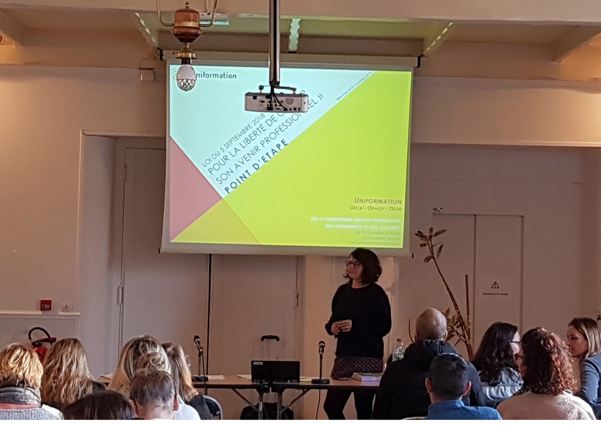 MartineRolland's tweet photo. Les salariés de la #CPAM de la Gironde ont répondu présents à la réunion d’information sur la #réformedelaformation, #pourlalibertédechoisirsonavenirprofessionnel
@uniformation_  Nouvelle Aquitaine.
Les échanges ont été riches. https://t.co/yGMO60asNU