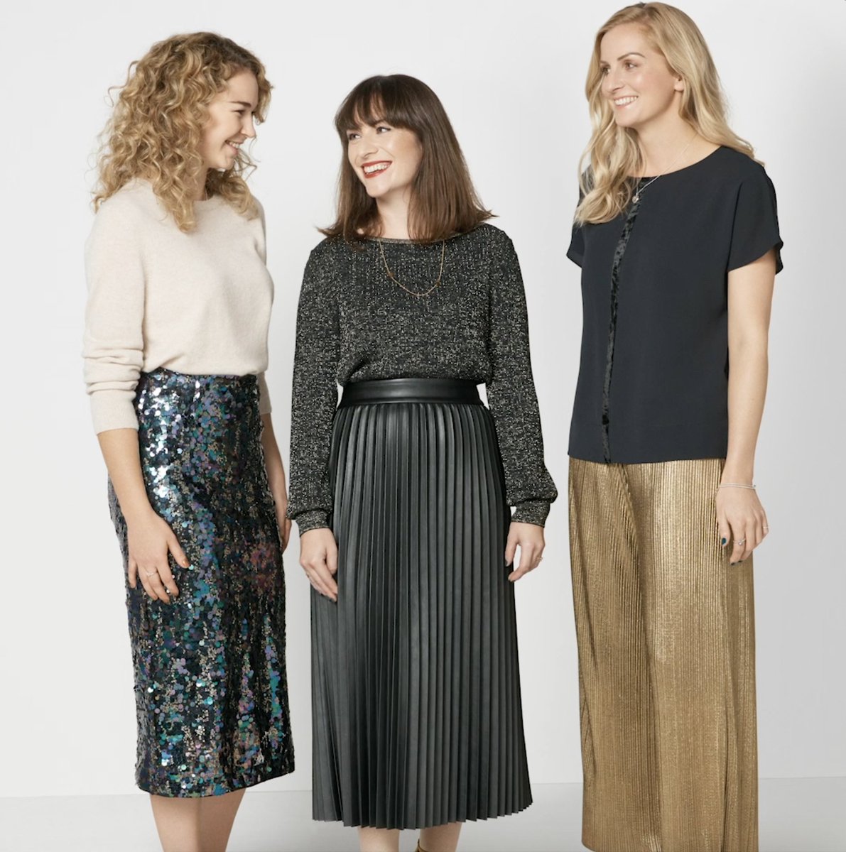 marksandspencer's tweet photo. Throughout the year we raise crucial donations for @macmillancancer, helping to fund professionals. This year, three of their physiotherapists met with our ambassador Holly Willoughby to talk about swapping scrubs for #ChristmasMustHaves.  Watch here: https://t.co/DvZIyQN0wD https://t.co/NzSY9iaBLI