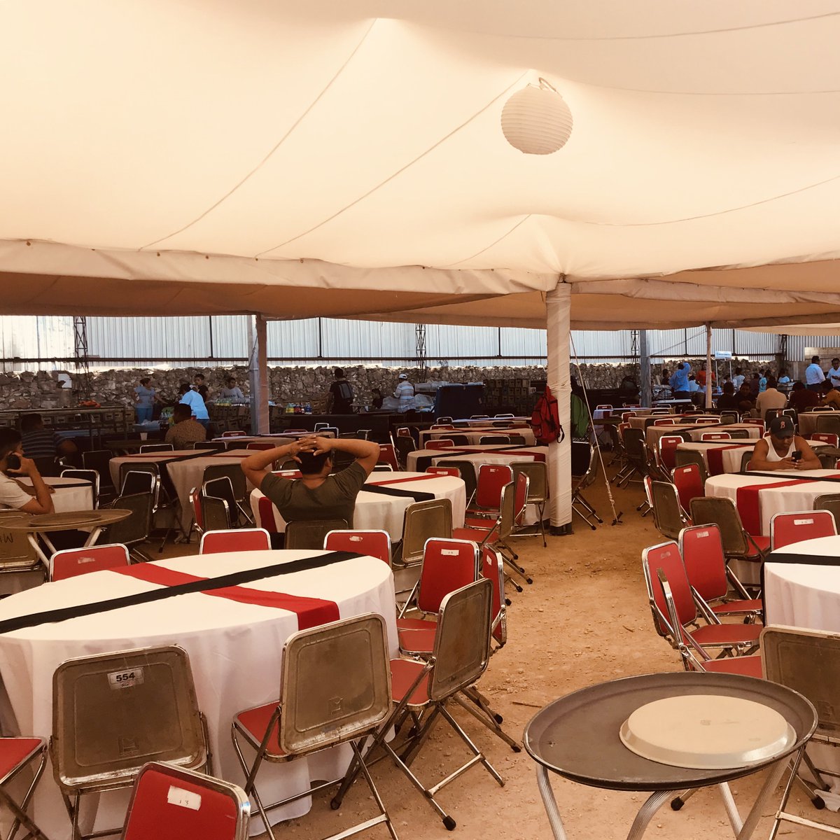 WitEventosMx's tweet photo. En pleno montaje!
#noviembremegustapara #eventos #merida #yucatan #witeventos #meetingplanners #casaproductora #incentivos #convenciones #incentives #eventoscorporativos #corporateevents #añonuevo2019
#conventions #mexico #witeventos https://t.co/rL7rffu1YE