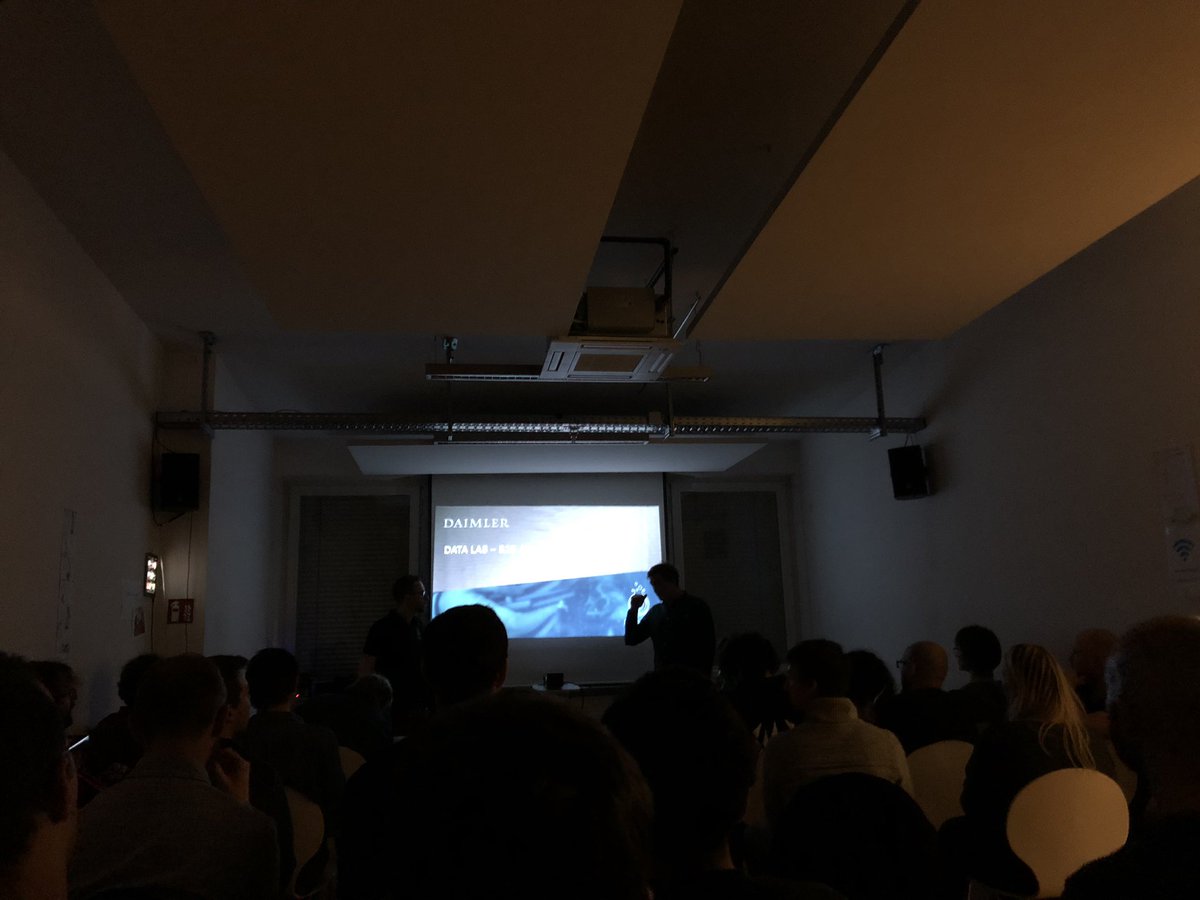sophie_ogando's tweet image. JS meetup tonight #StuttgartJS @Brandwatch