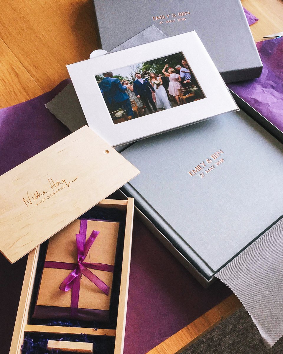 NishaHaqPhoto's tweet photo. #CoffeeTableTuesday I love packaging couple's stunning #weddingalbum &amp; #USBbox in my purple bows, tissue paper &amp; purple 'N' wax seal for the final touches. Receiving a thank you card in the post this morning was such a lovely surprise. @SimImaging #ilovemyjob #clientlove 💌📚💖 https://t.co/oVrLiSSwMR