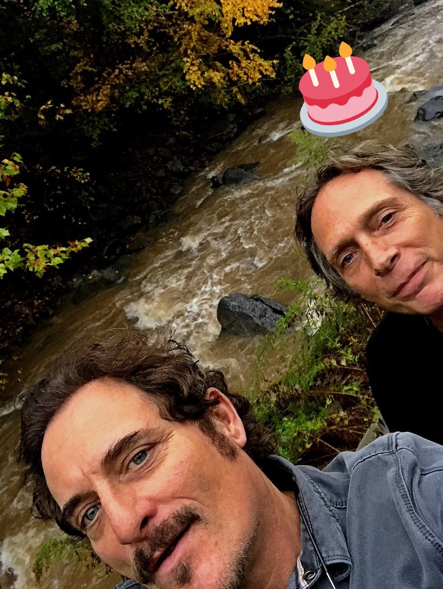 Just want to say happy birthday to the very very talented William Fichtner, best friend of 