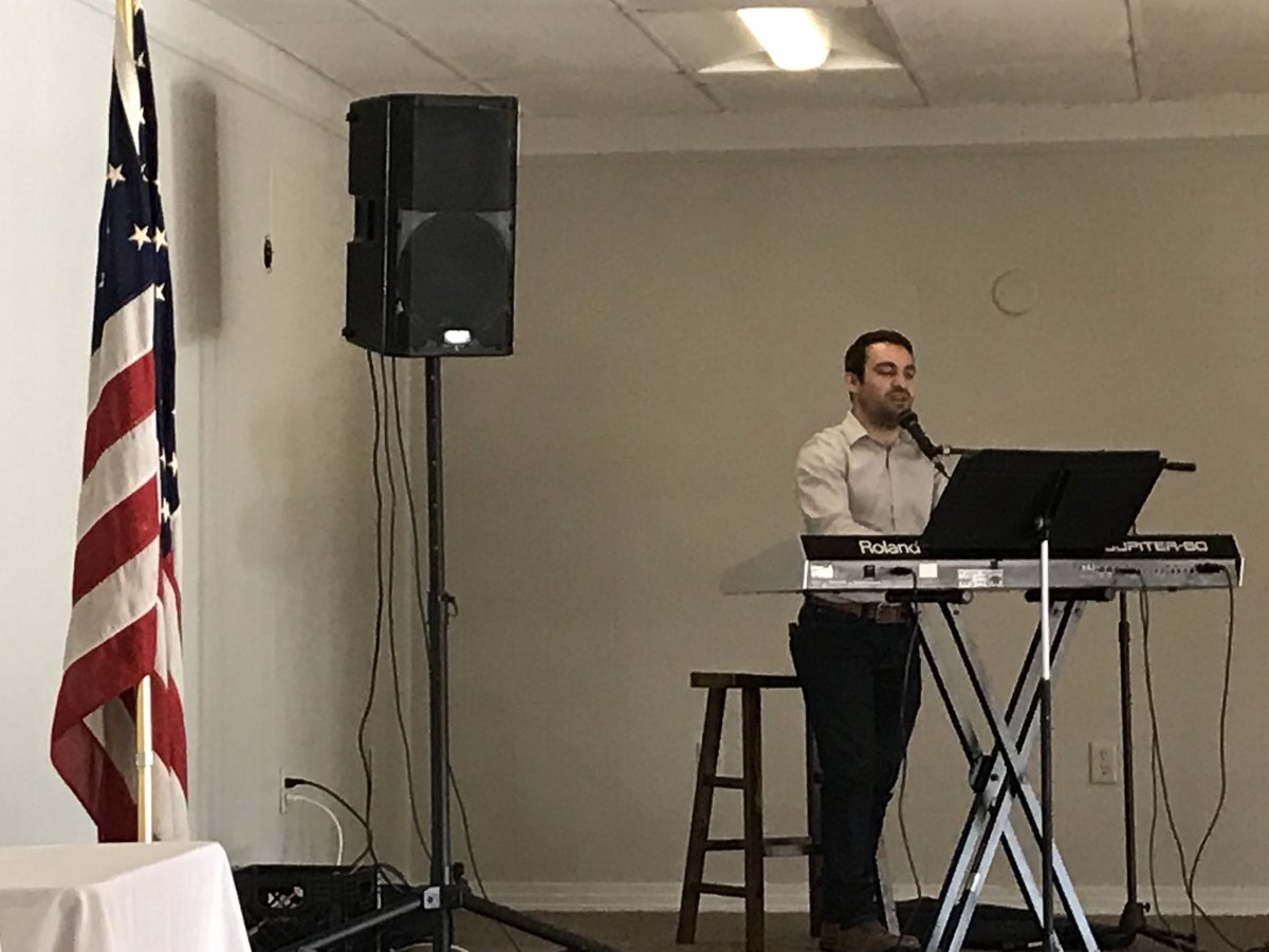 Amazing performance at lunch today by Drew Herring from FUMC Batesville!! #rotary #musichour #fumcbatesville