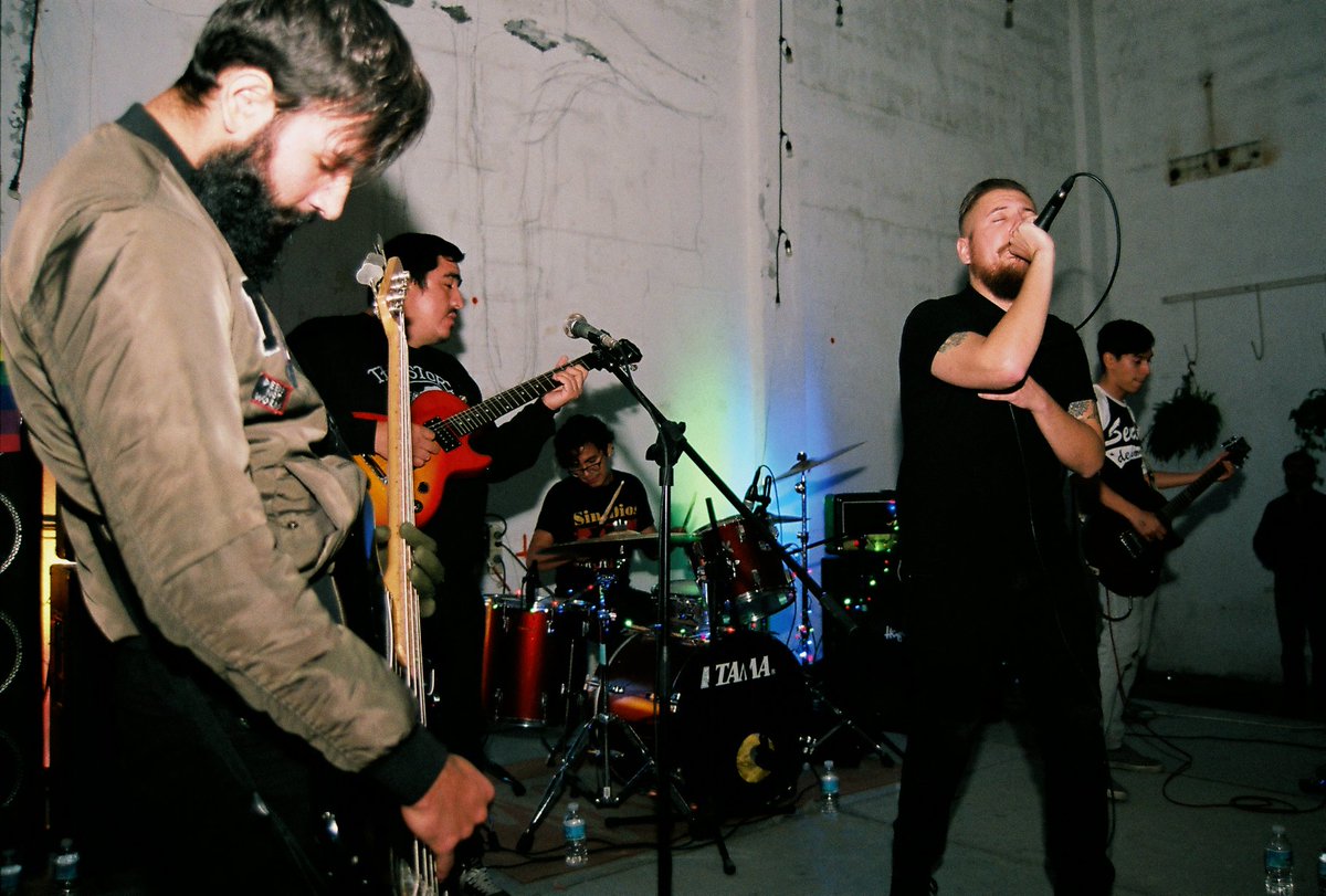 La promotora Costarricense Destiny Recordings anunciaron un importante show con Saves The Day en la ciudad de San José, Costa Rica. Una de las bandas invitadas a este evento, es Nevado, siendo esta su primera vez en aquel país centroamericano.

Nota: bit.ly/2zrsJqc