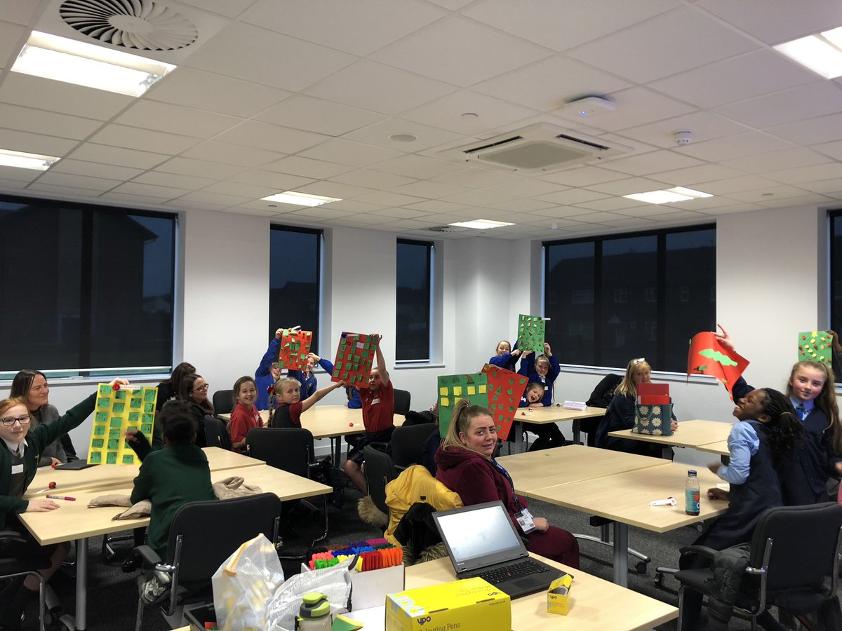 SJBNumeracy's tweet photo. Look at the amazing #NumeracyWeek #adventcalendar our primary schools have made!!!

@sjbliverpool #liverpool #numeracy #livmaths #christmas #maths https://t.co/DCHFGxtUbd