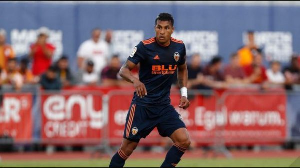 Murillo fichaje urgente del Villarreal con OK de la Real Sociedad ow.ly/LOuE101n944