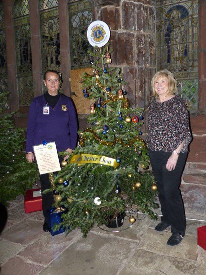 Lions Anne Warner and Aileen Wright with the Chester Lions Club Christmas tree in Chester Cathedral <a href="/ChesterCath/">Chester Cathedral</a>