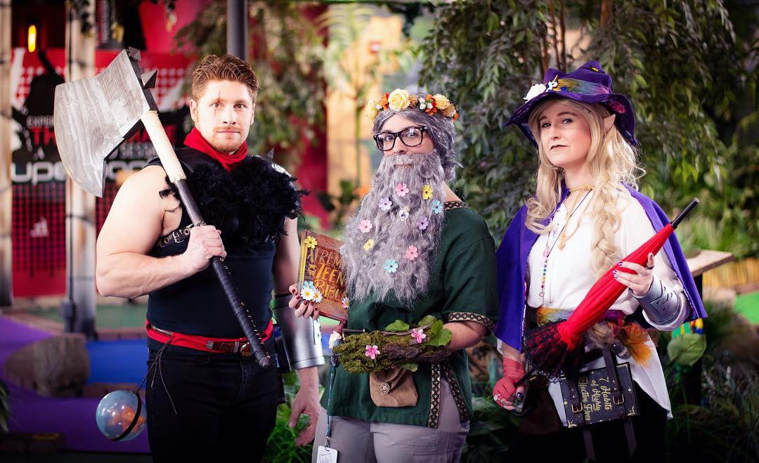 Hyp3rshock's tweet photo. Happy Taako Tuesday! #treshornyboys #thezonecast #theadventurezone #daishocon2018 https://t.co/EOE7Fr5TZe