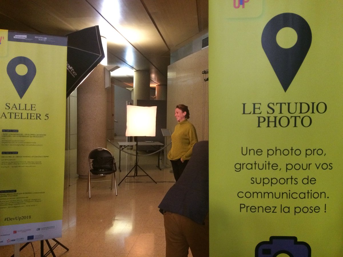 On n’hésite pas à prendre la pose ! @InitiativePaca #DevUp2018 #image #communiquer