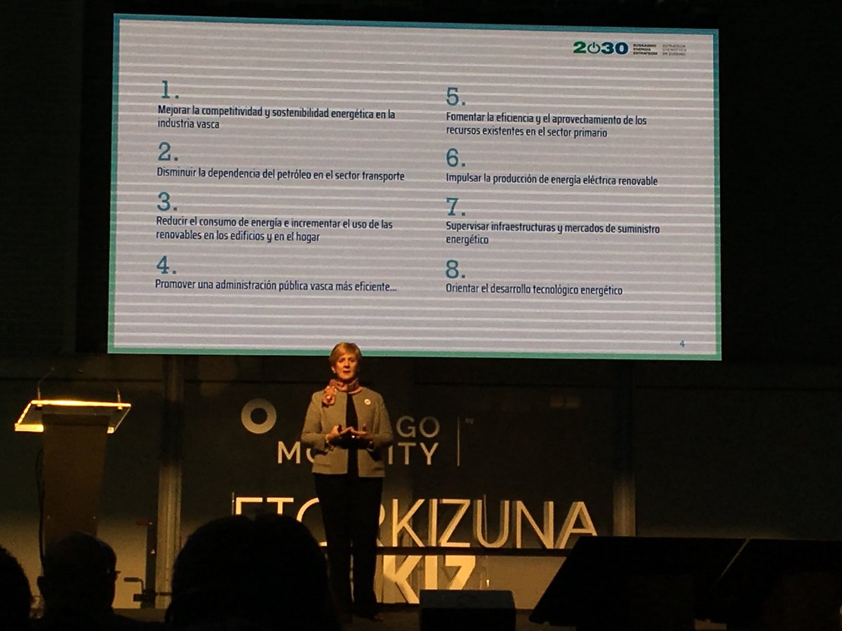 Ecotaxi_Donosti's tweet photo. 2030 Estrategia Energética de Euskadi #EnergiBasque @arantxa_tapia @Gob_eus @EVEuskadi en @gomobilityexpo #GoMobility2018 https://t.co/yLB3zPgTfs