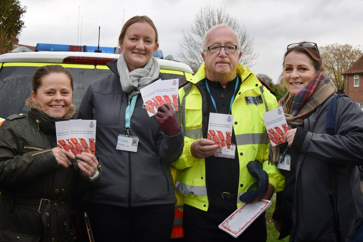 beyondhousinguk's tweet photo. Today Beyond Housing joined forces with @NorthYorkshirePolice and many other local agencies to complete the first batch of #OperationCracker visits in #Eastfield, #Scarborough.
Thank you to everyone who opened the front door and took the time to have a chat with the team today 😊 https://t.co/2Y9pnD6jgM