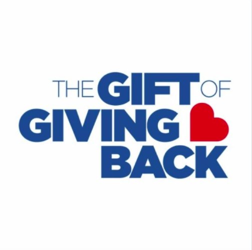 Tonight is 1st of 4 nights dropping off food donations. BHI players have a challenge to the community to come be a part of this exciting event. The goal this year is to raise 100,000lbs food. Drop by <a href="/CardinalLegerSS/">Cardinal Léger Catholic S.S.</a> between 6pm and 10pm and make your donation. <a href="/RegenBrampton/">Regen Brampton</a>
