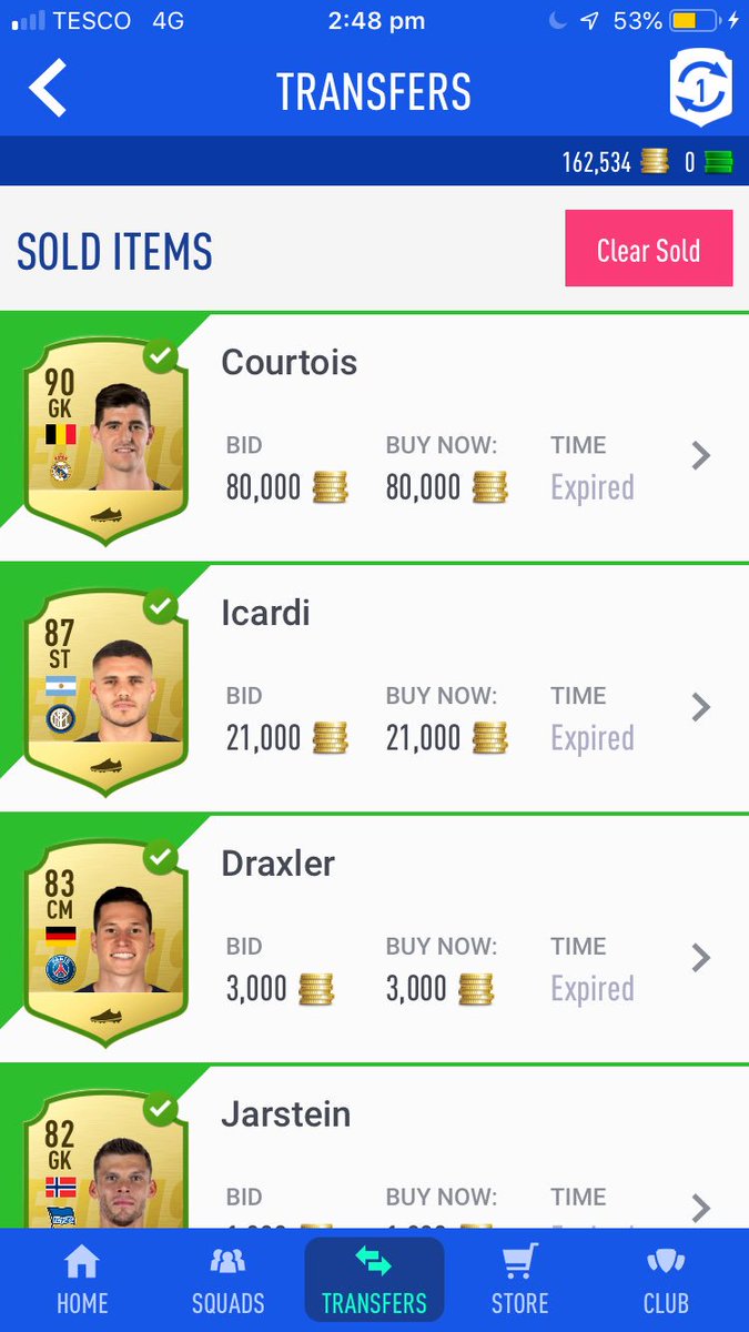 CFC_Kaii_V2's tweet photo. @Castro1021 this was my flash SBC player pick from an hour and a half ago... 😜 also, just today and yesterday I’ve packed courtois, Icardi and Fernandinho from one mega packs, one prime electrum players  and a two player pack 😎 https://t.co/K9oFCd9Uqf