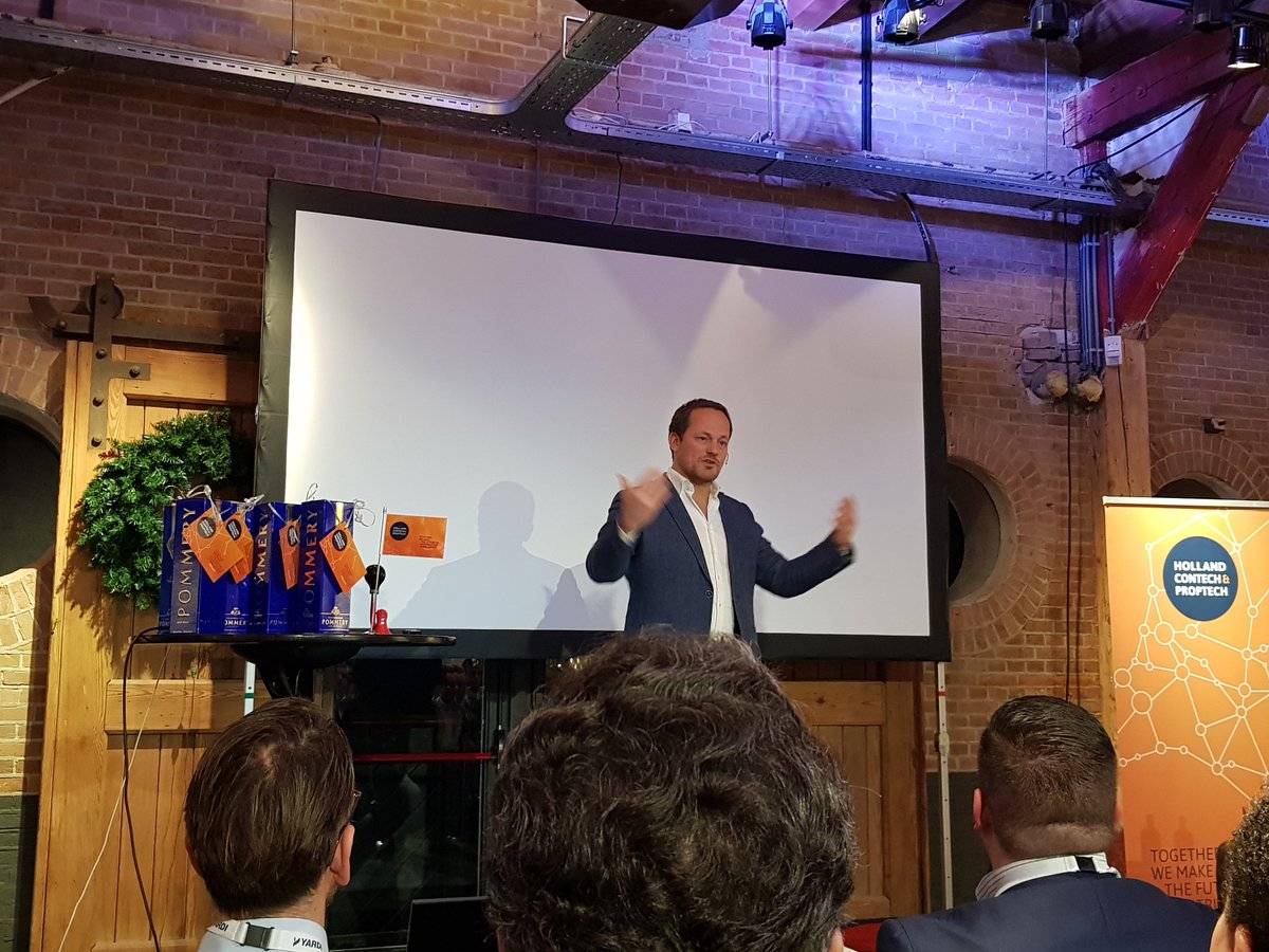 DickvanGinkel's tweet photo. #annualmeeting bij @HollandCT_PT #theharbourclub #MMyardi goede verhalen, #inovatie, #technology and #socialcomponent #healthybuildings #datadriven https://t.co/st0Rao8y2X