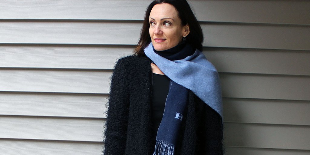 budgetfashion's tweet photo. Amicale Cashmere is having its annual sample sale November 28-30! Get designer cashmere pieces for men and women from $25! All the details are here: https://t.co/QtHLu3qecy https://t.co/8TQhRG0rRW