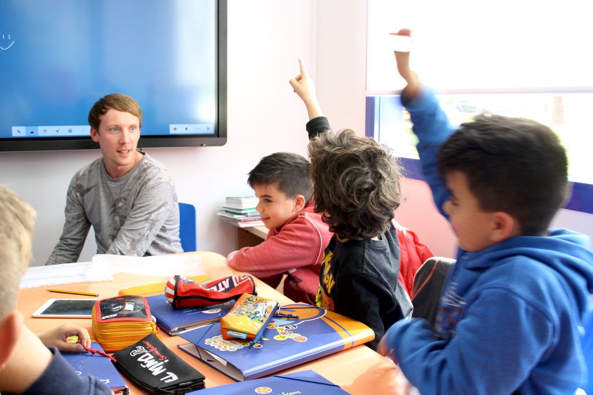 midletonschool's tweet photo. ⭐Happy Teacher's Day! ⭐
We would like to say a huge THANK YOU to all of our wonderful teachers, who dedicate all of their efforts to make their classes special and learning English fun!
#midletonschool #happyteachersday https://t.co/dTswRl1AlN