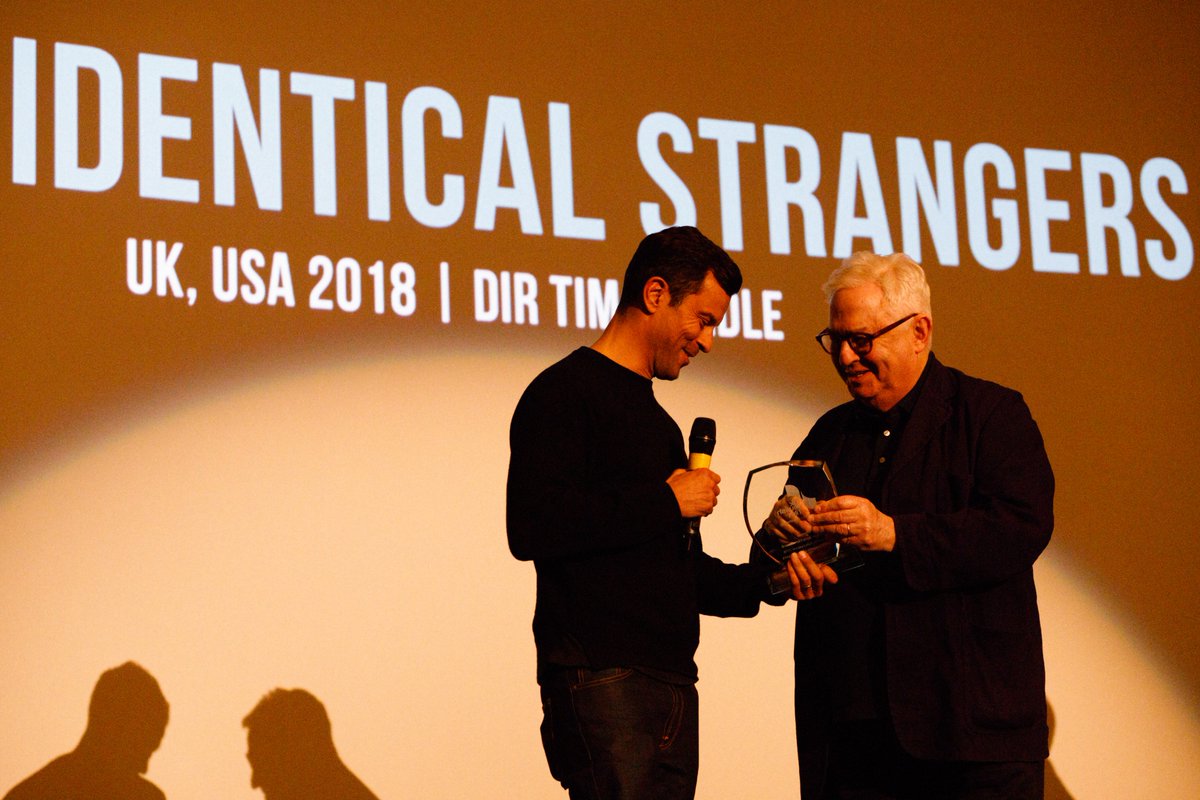 🥇Dorfman Best Film Award - @iiistrangers
Collected by producer @dimitriRAW
Presented by Michael Kuhn