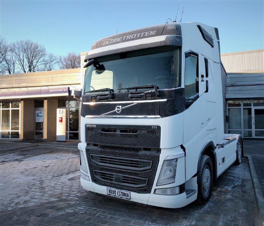 VolvoTrucksEE's tweet image. Jäine Volvo FH 4x2 meie Tartu esinduse juures. Vaata lähemalt auto24.ee / Müüja Volvo Estonia (otselink goo.gl/Ar77G1) #Volvo #VolvoTrucks #VolvoEstonia #VolvoTrucksEstonia