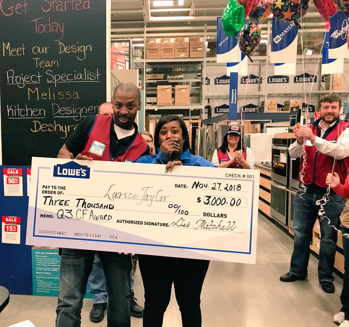 HuckabyKarie's tweet photo. So exciting for store 713! We awarded are Q3 Exceptional Customer Focus winner with a check for $3,000! Larice has been with Lowe’s for over 8 years and is looking forward to sharing her winnings with her daughter! https://t.co/m6Rpbv1KyQ