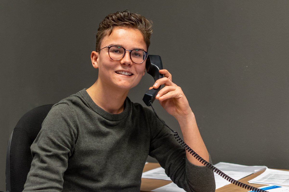 Profipack1's tweet image. Rogier komt ons team versterken als stagiair. Met zijn commerciële kennis gaat hij ons op het gebied van verkoop ondersteunen. "De eerste week is voorbij gevlogen, ik heb nu al zin om de komende weken nog meer te leren". Welkom in ons team Rogier!

#Welkom #Stage #Profipack