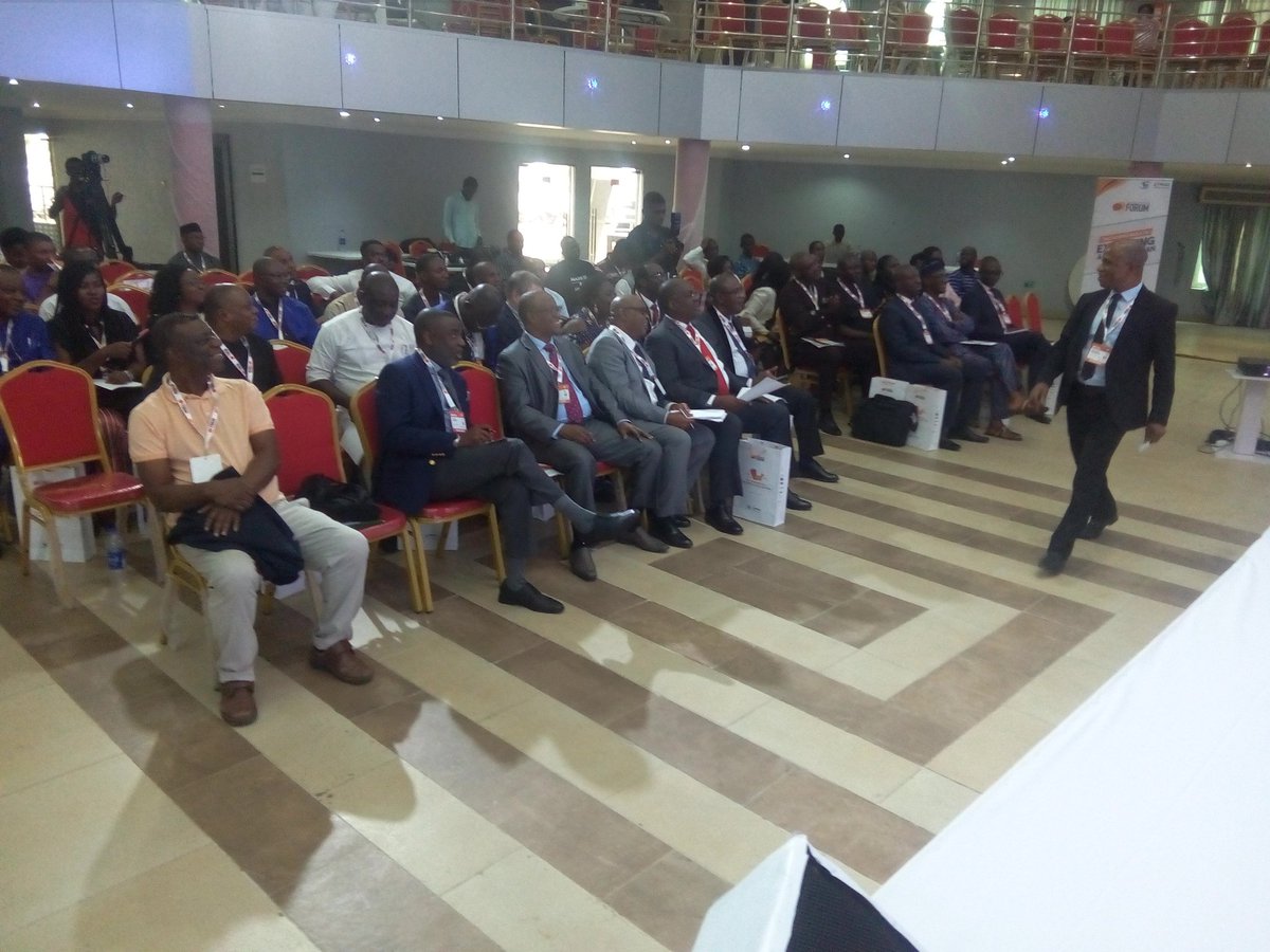 PINDFoundation's tweet photo. In case you missed it... It's NDDF 2018 roundtable in Benin today and states are competing for technical and financial assistance to support long-term plans. The best two states in Benin and Port Harcourt roundtables will be supported by development partners #NDDF 2018 https://t.co/apMVTZJWVw