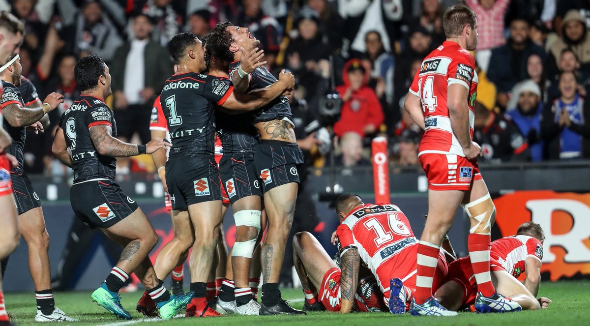 WidnesVFanApp's tweet photo. Gelling “on holiday” in France as Widnes consider options amid Catalans speculation https://t.co/9YaK3wD1Y1 https://t.co/5sDPdoe7bt